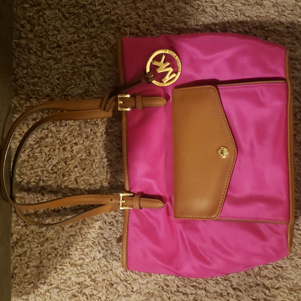 Michael kors purse